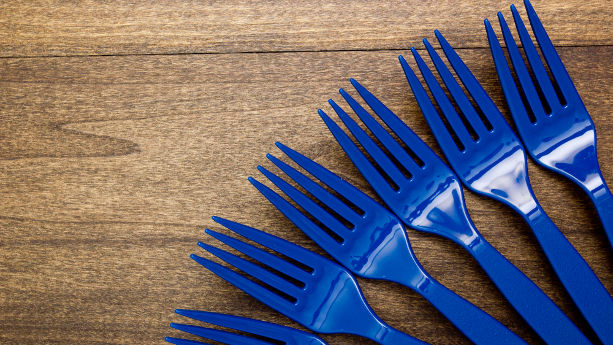 disposable plastic cutlery